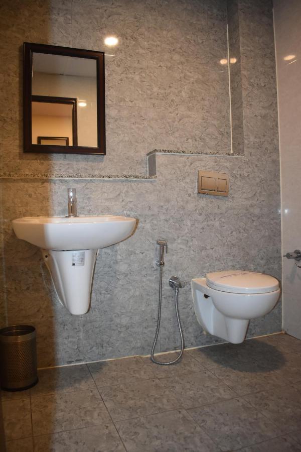 Hotel Ur Comforts Jayanagar Бангалор Екстериор снимка