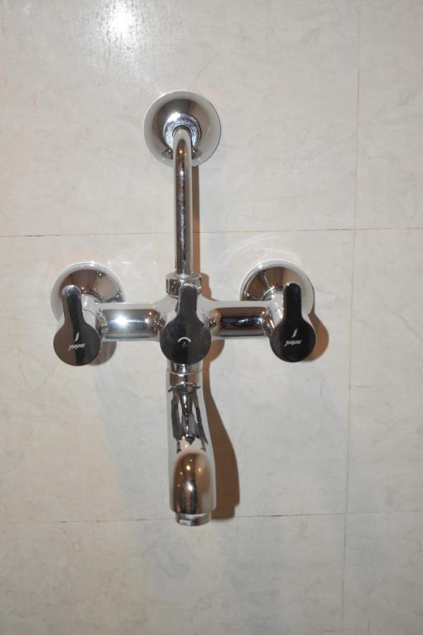 Hotel Ur Comforts Jayanagar Бангалор Екстериор снимка